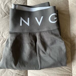 NVGTN leggings